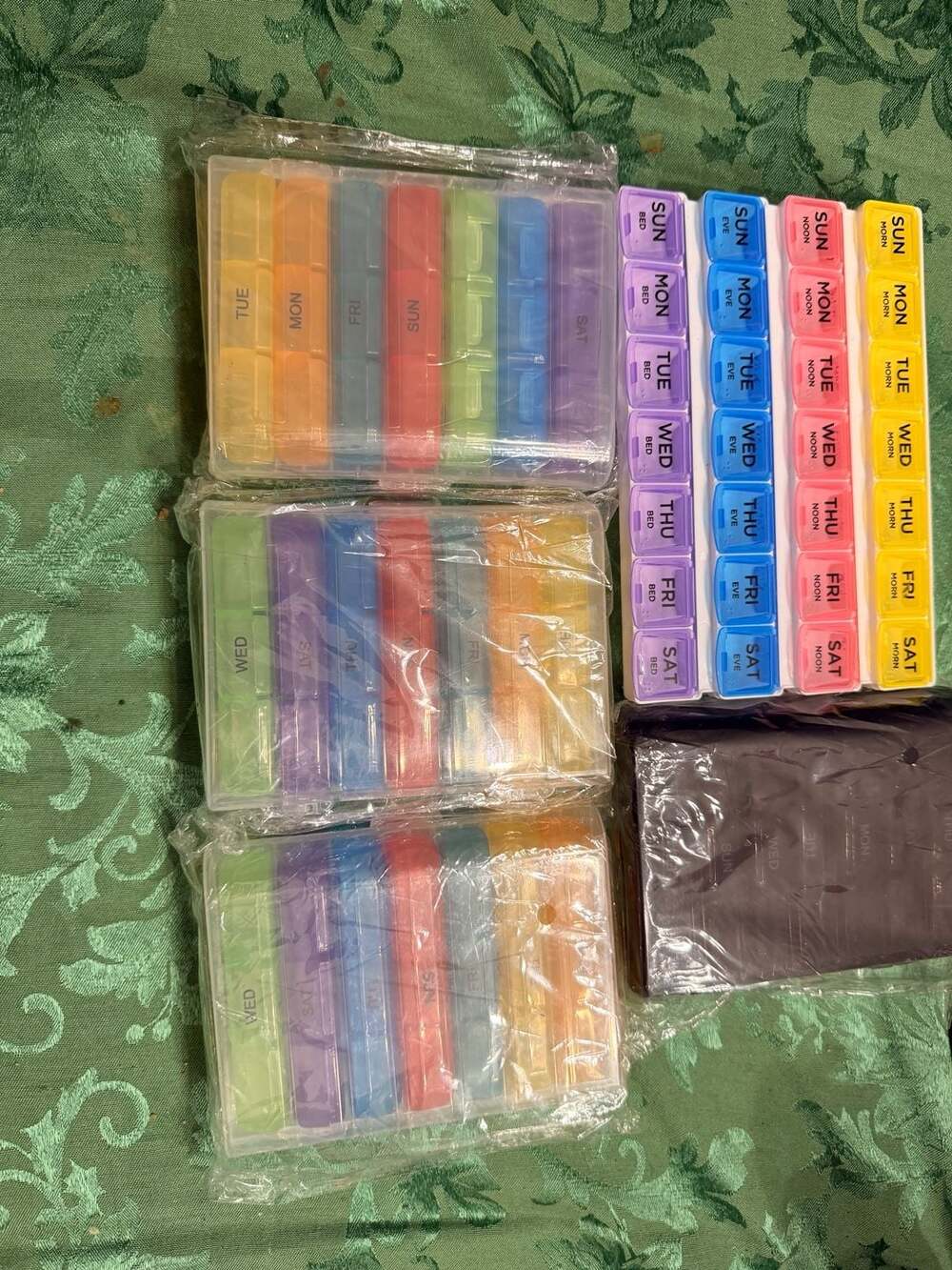 Lot of 5 Weekly Pill Organizer Cases 7 Day Multi Compartment Plastic Boxes